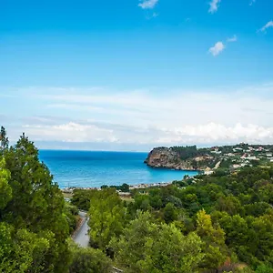 Holiday home Casa Vacanze Baia Di Guidaloca
