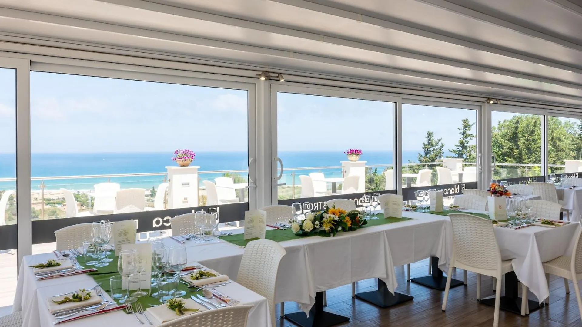 La Blanca Resort & Spa 카스텔라마레델골포 4*,  이탈리아