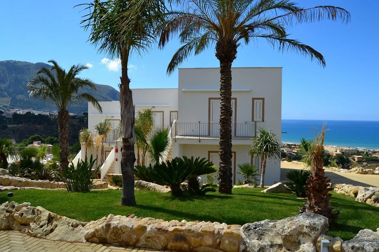 La Blanca Resort & Spa Кастелламмаре-дель-Голфо 4*,