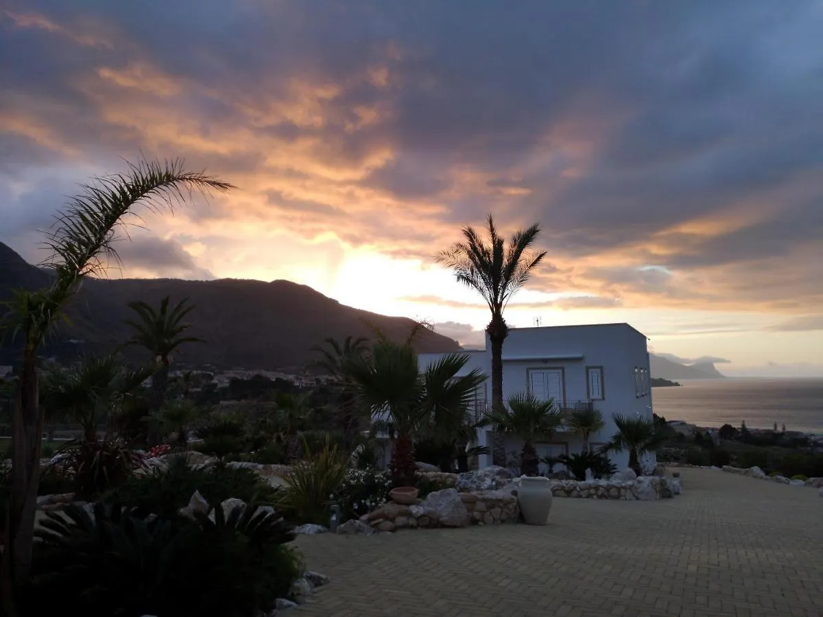La Blanca Resort & Spa Кастелламмаре-дель-Голфо Италия